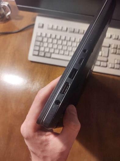 MSI Modern 14 C12M laptop