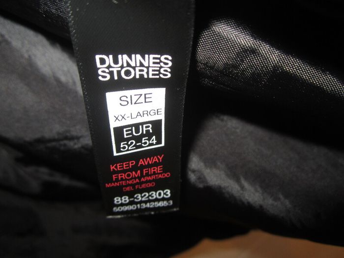 Black 3/4 length     size XXL