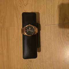 Wooden watch holder (4 slots)