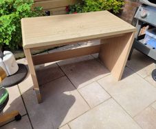 desk 59cm w, 111cm L, 78cm h
