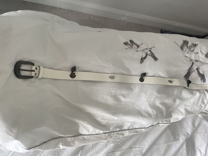 Vintage French White Shells Belt