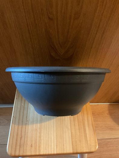 Plastic plant pot Brand New