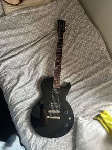 Les Paul Cort CR-50 Guitar with Ritter Guitar Gig Bag