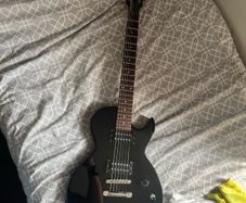 Les Paul Cort CR-50 Guitar with Ritter Guitar Gig Bag