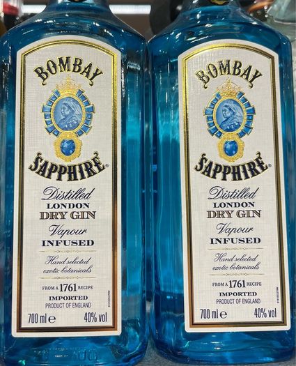 bombay sapphire gin bottle