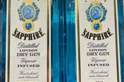 bombay sapphire gin bottle