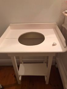Antique jug and bowl table