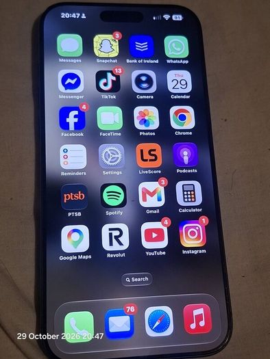 iPhone 17 pro max