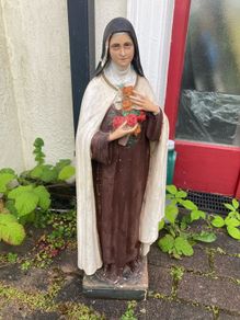 Large statue st. Teresa free postage