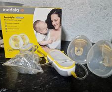 Medela Freestyle Hands-free double electric wearable Breast Pump