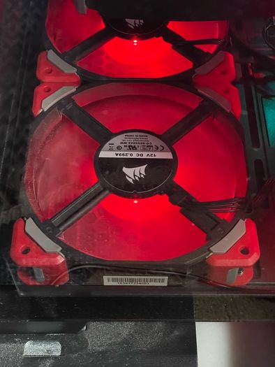 Corsair 120mm red fan