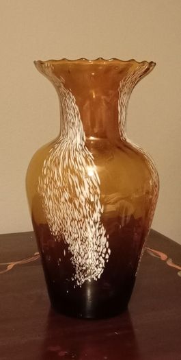 Vintage Bohemian Honey Brown Glass Flower Vase.