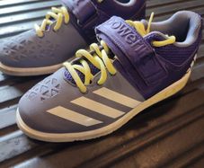 Adidas ladies weight lifting shoes