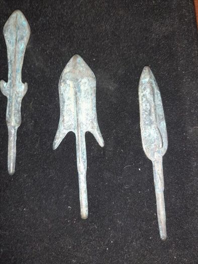 Bronze Arrowheads