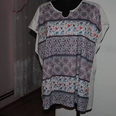 Bonmarche top size UK20 EU48 Postage included