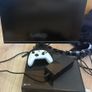 xbox one, controller, and monitor 60hz Image 3