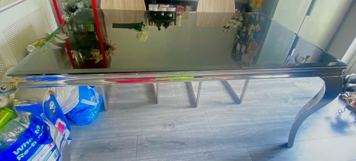 Dinning Table