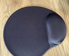kensington ergonomic mouse mat