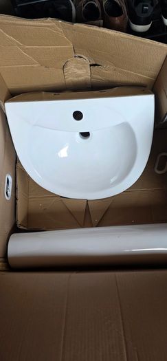 Sink with Pedestal