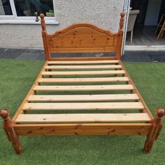 Incredibly Sturdy 4Ft 6 Double Bed Frame. - Can Deliver