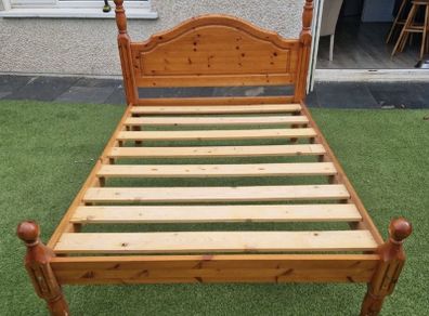 Incredibly Sturdy 4Ft 6 Double Bed Frame. - Can Deliver