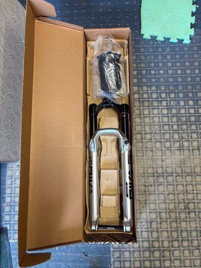 Rock Shox Pike Ulitimate - 140mm