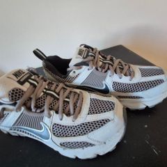 Nike runners
