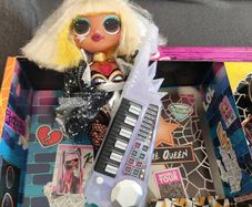 Doll OMG Fame Queen