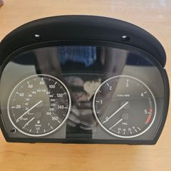 BMW E90 cluster