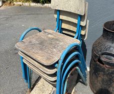 kids chairs