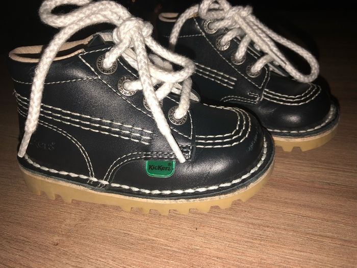 Boy's Kickers Boots Size 5