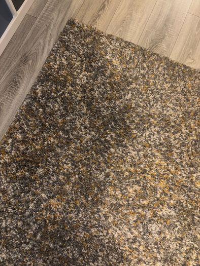 Large carpet