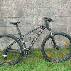 Trek marlin 5 mountain bike