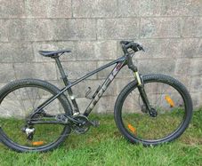 TREK Marlin 5 mountain bike