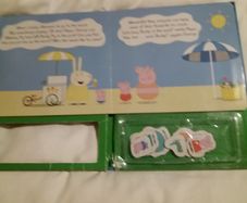 Peppa Pig magnetic play book