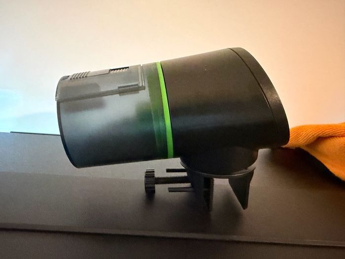 Automatic Fish Feeder for Aquarium