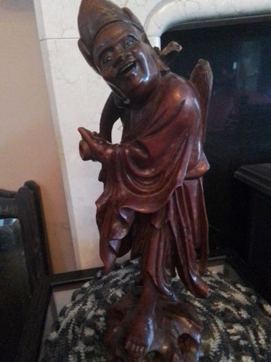 Hand Carved Asian Gentlemen
