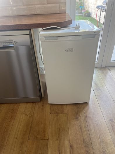 belling under counter freezer