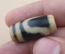 Vintage Amazing Unique Pattern Himalayan Tibetan Agate Bead Amulet