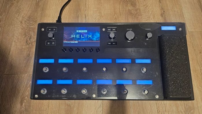 Line 6 Helix Floor