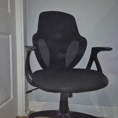 Ergonomic Mesh Office Chair
