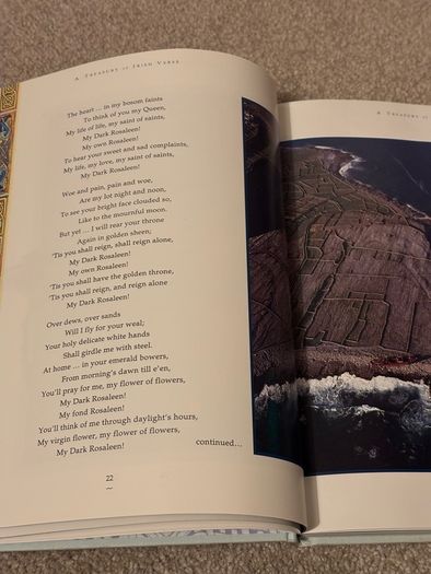 A Treasury of Irish Verse 1992 Celtic Poetry and Art