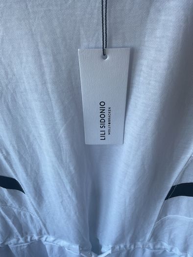 dress Bnwt Molly bracken white & black contrast dress sporty style