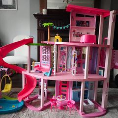 Barbie Dream House