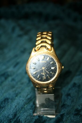 Seiko Men's 7n32 F019 Vintage Not-working  Quartz Analog Watch