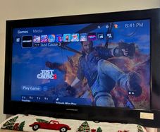 32" Nordmende TV (without remote)