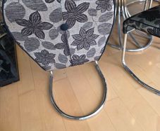 Table & Chairs