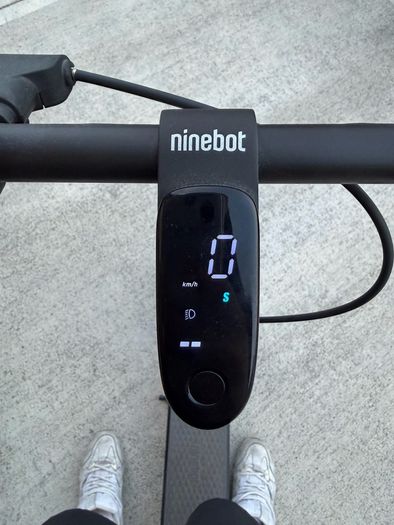 ninebot kickscooter f2 (Segway)