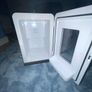 mini fridge Image 2