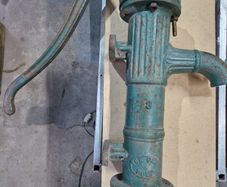 Antique park  pump